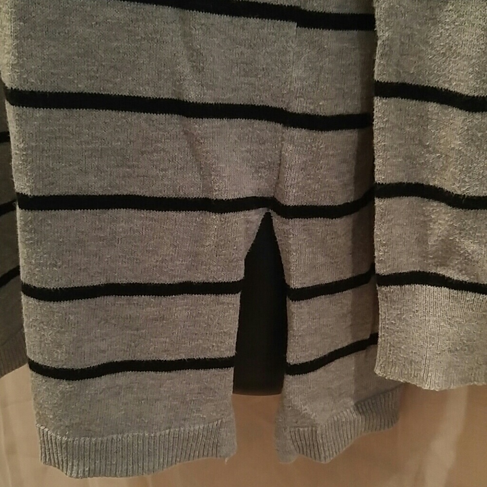 Women's Old Navy tunic - Picture 2 of 2